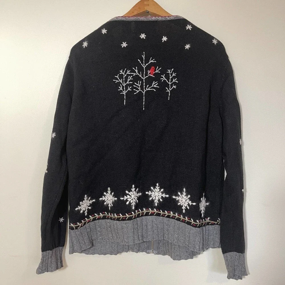 Vintage Christmas Sweater Holiday Lodge Size Large Deer Snowflakes Ice Skates